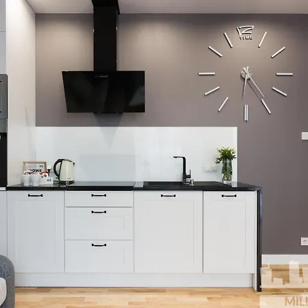 Millennium Awangarda Grey Apartment Warsaw Exterior photo